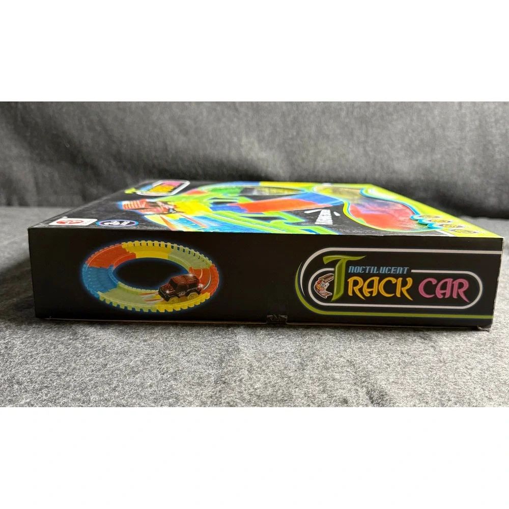 72 Toys Noctilucent Track Car 150 Piece Glow in the Dark Flexible Race Set